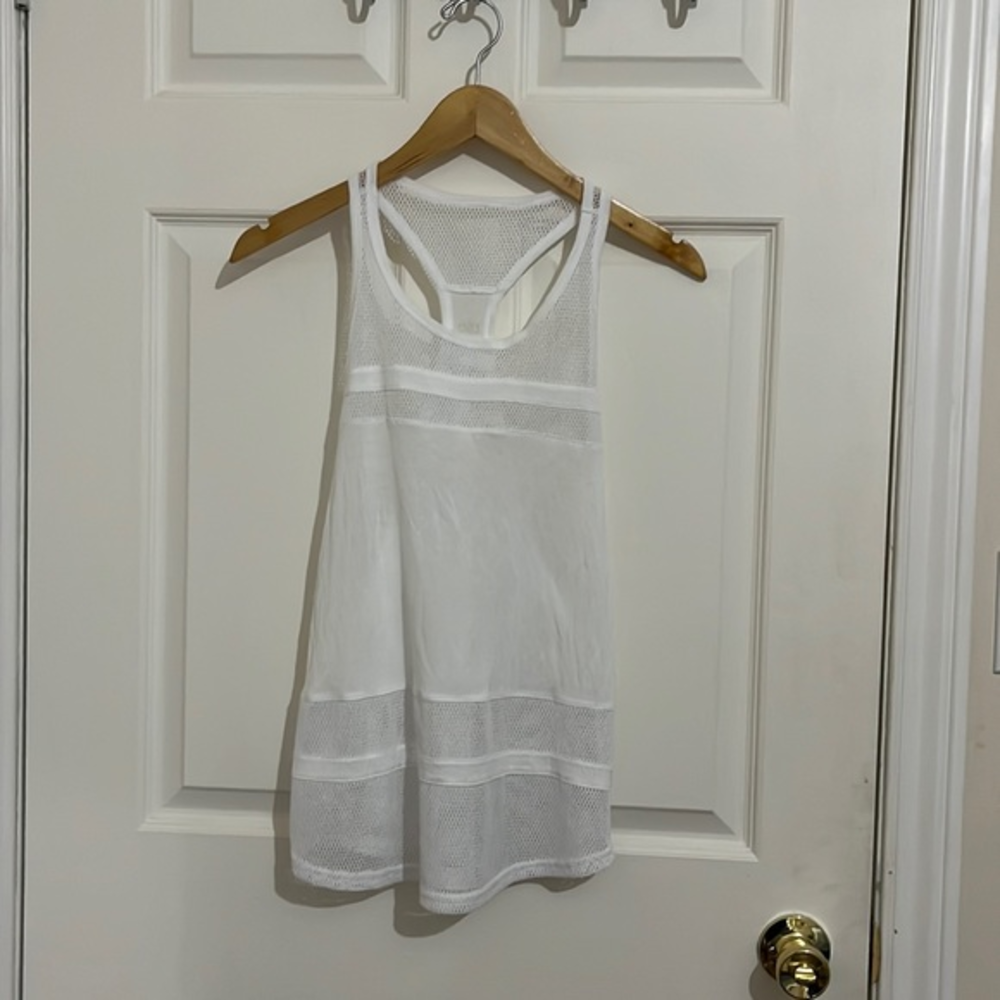 alo‎ yoga tank